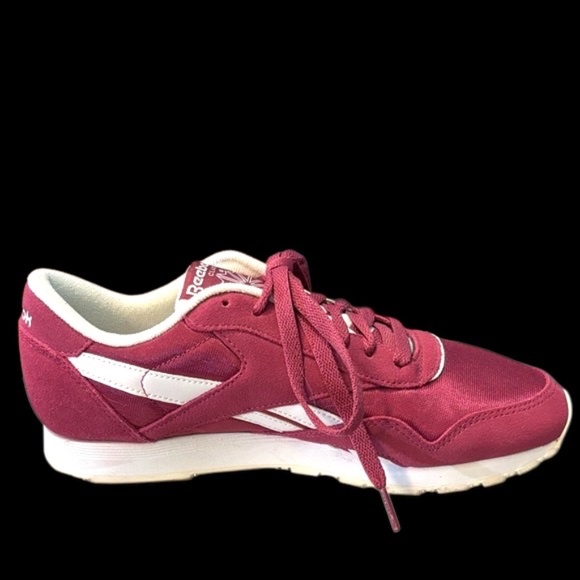 Reebok Classic Nylon Maroon and White (Dark Pink) Sneakers - Picture 3 of 11